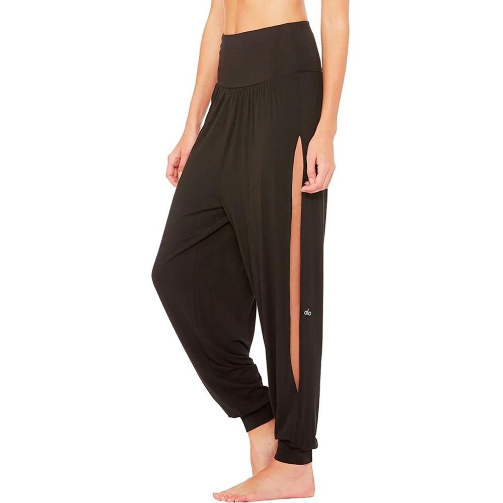 Alo Yoga Women's Intention Split Pant